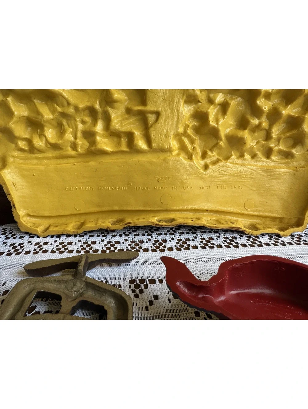 Vintage Fruit (apple) Wall Hanging Plaques